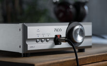 Load image into Gallery viewer, Pass Labs HPA-1c Headphone Amplifier