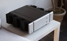 Load image into Gallery viewer, Pass Labs XA25 Power Amplifier